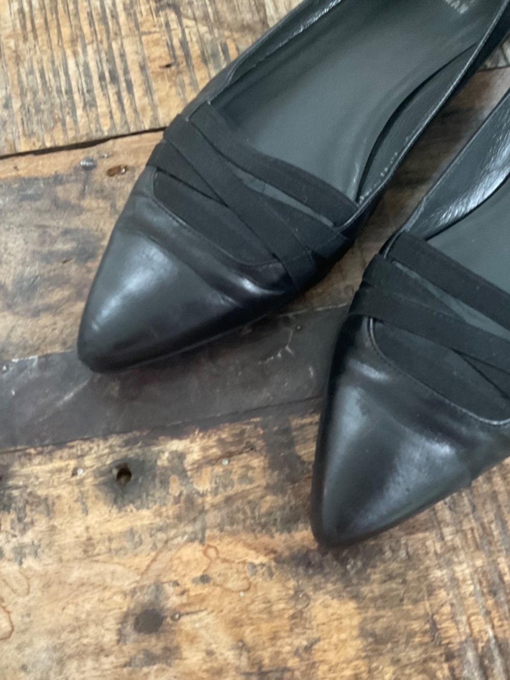 Stuart Weitzman black shoes,8M. - Picture 2 of 10